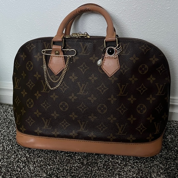Vintage Louis Vuitton Alma PM Monogram Satchel, painted leather - Picture 1 of 12